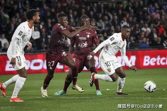 萨尔加多：皇马毫无疑问应该签罗德里，多引进本土球员能稳定球队